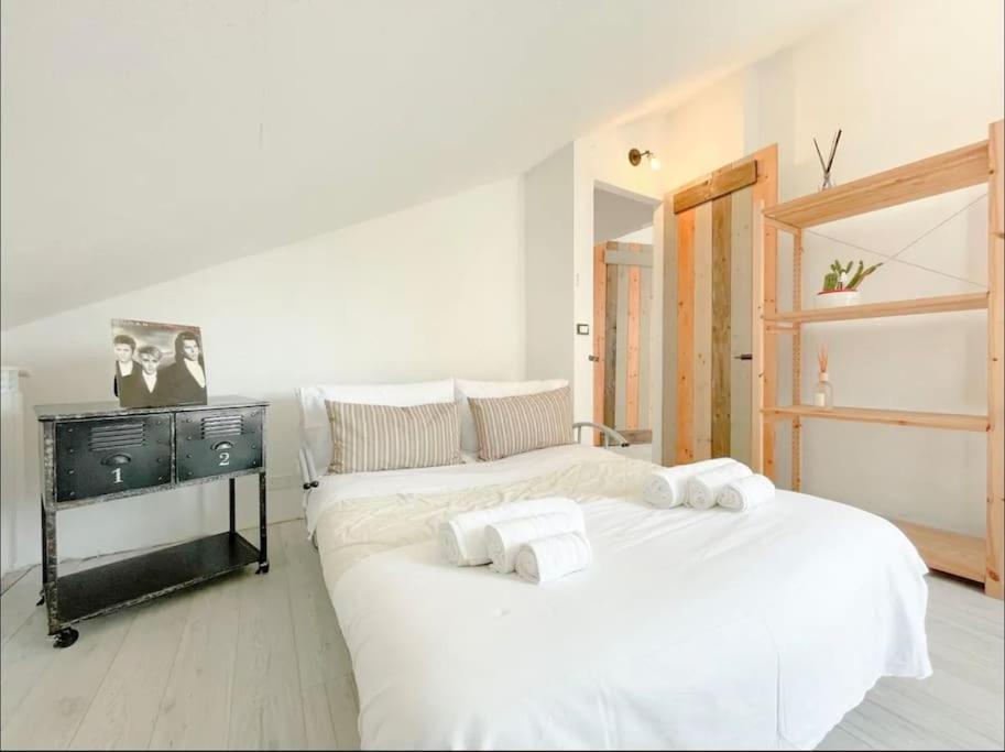 Mansarda Vista Mare A Zinola Apartment Savona Luaran gambar