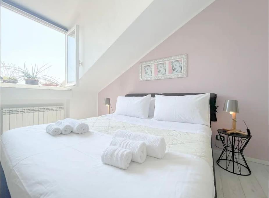 Mansarda Vista Mare A Zinola Apartment Savona Luaran gambar